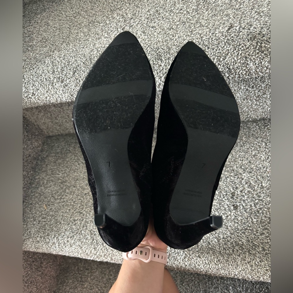 Velvety booties - Picture 2 of 5